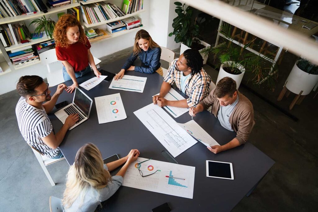 Marka ve Tasarım Hizmetleri - Yaratıcı Ekip Çalışması
